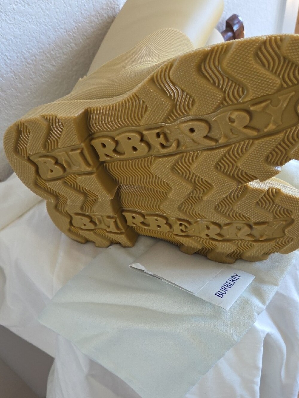 Burberry Marsh Manilla Rain Boots - Picture 5 of 7